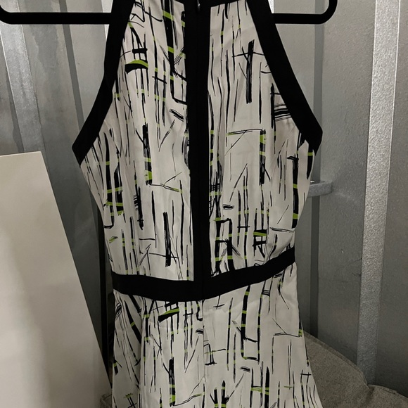 Parker Geometric Silk Halter Keyhole Dress - Size M - Picture 7 of 13